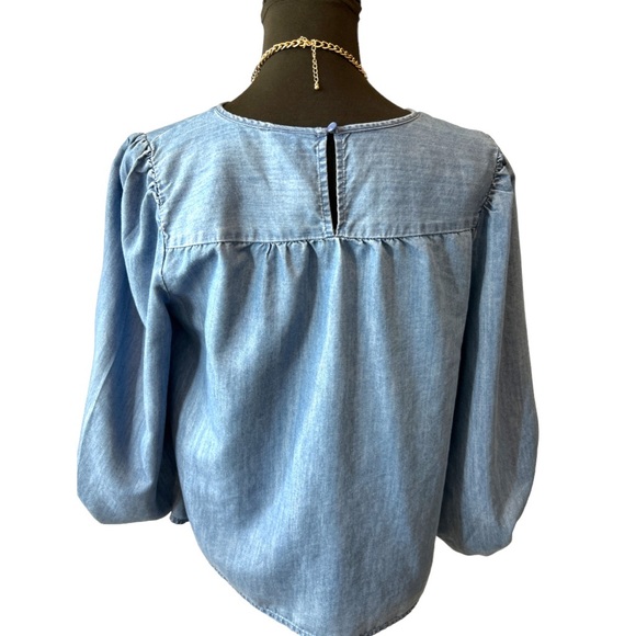 Denim bell sleeve pull over shirt - Picture 3 of 4